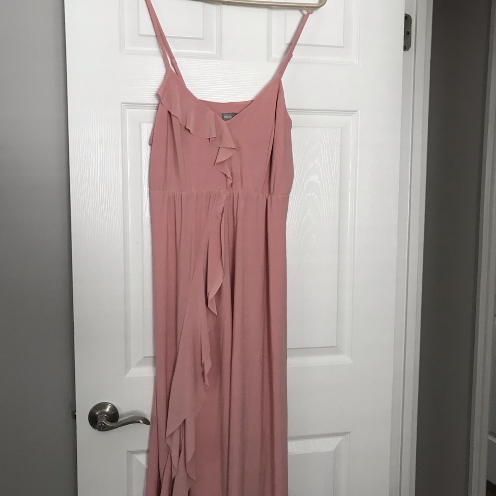 Maternity dress never worn